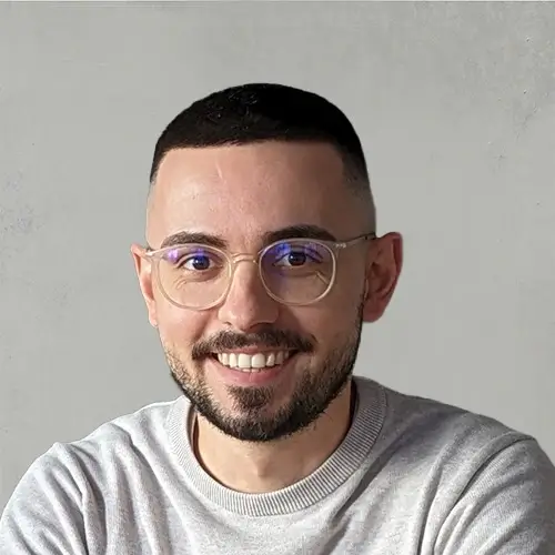 Manuel Trianatfiludis Portrait